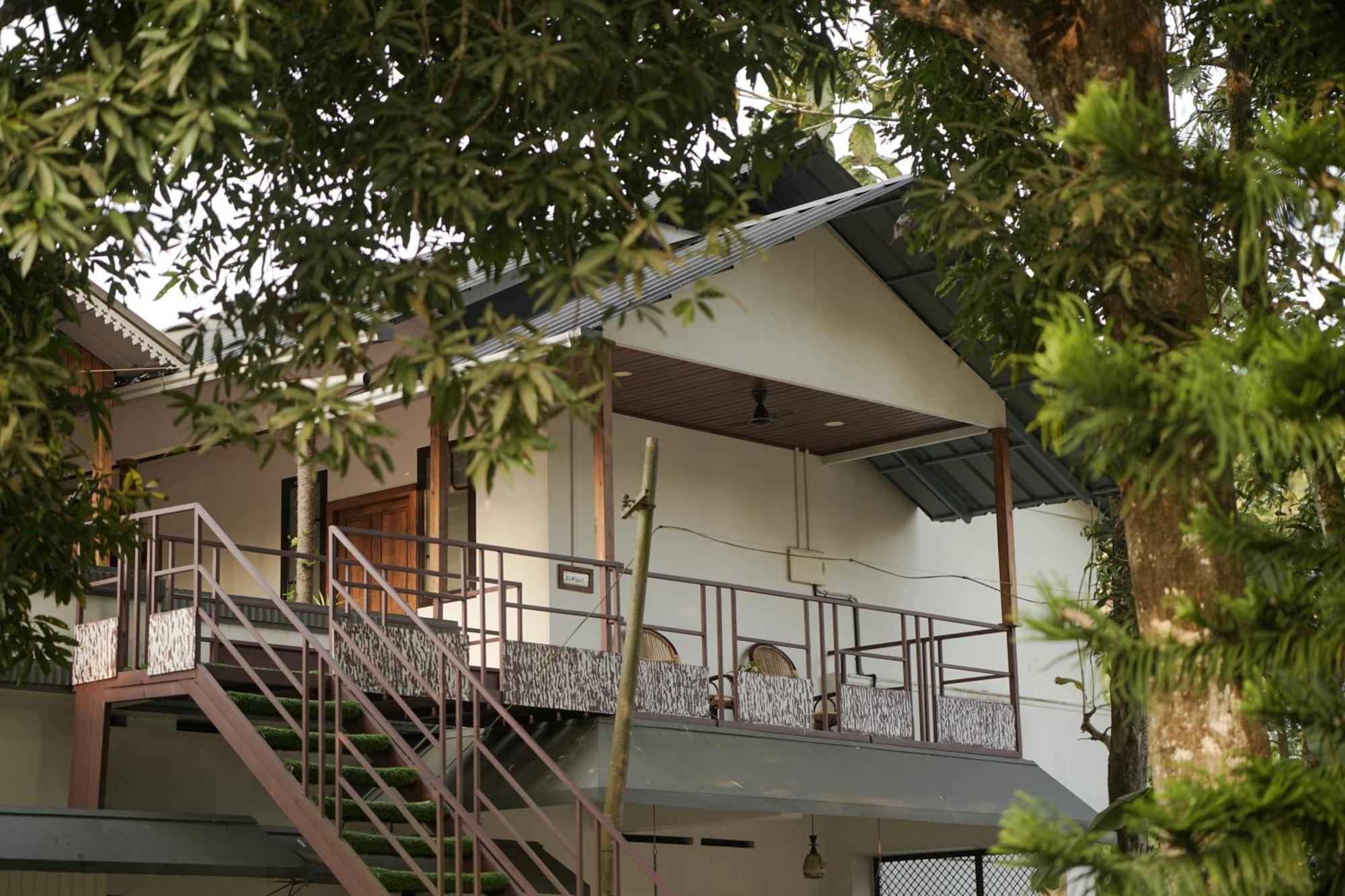 Marari Bobans Villa 马拉利库兰 外观 照片